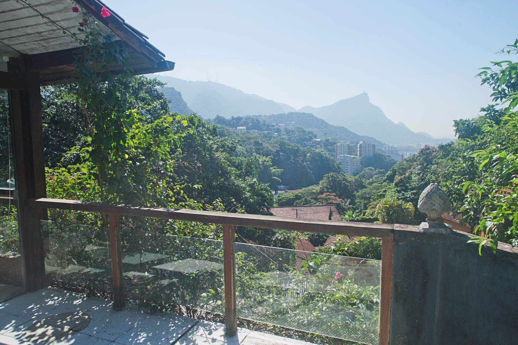 26. Single Family Homes por un Venta en Free View to Pão de Açúcar Rio de Janeiro, Rio de Janeiro 22451-430 Brasil